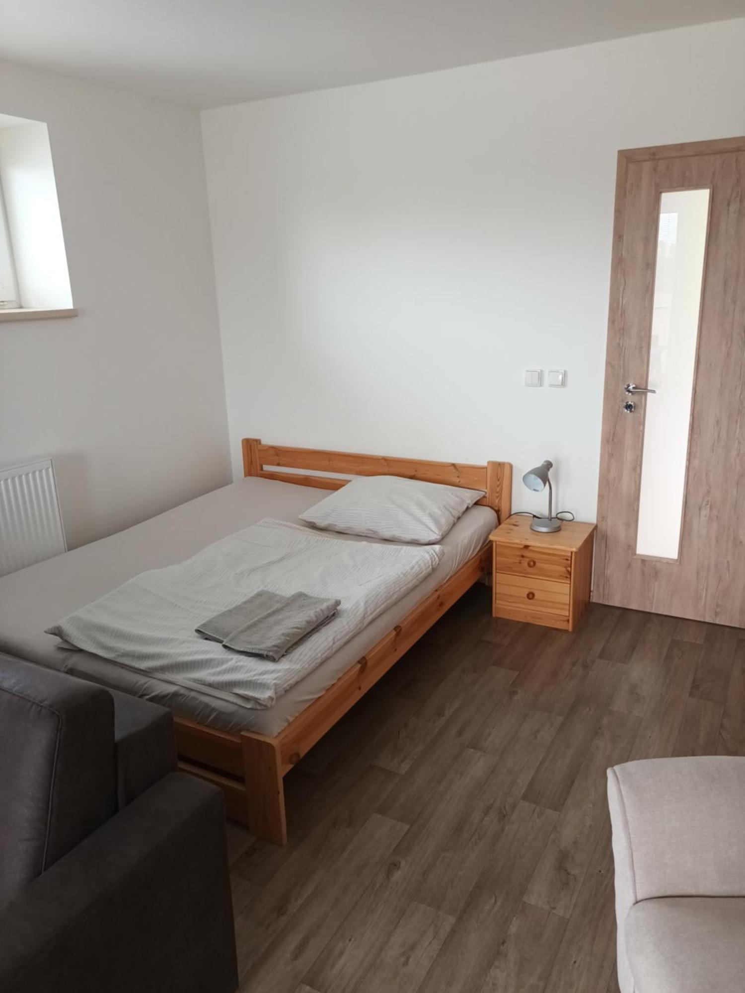Penzion Na Samotach Lägenhet Jindřichŭv Hradec Exteriör bild
