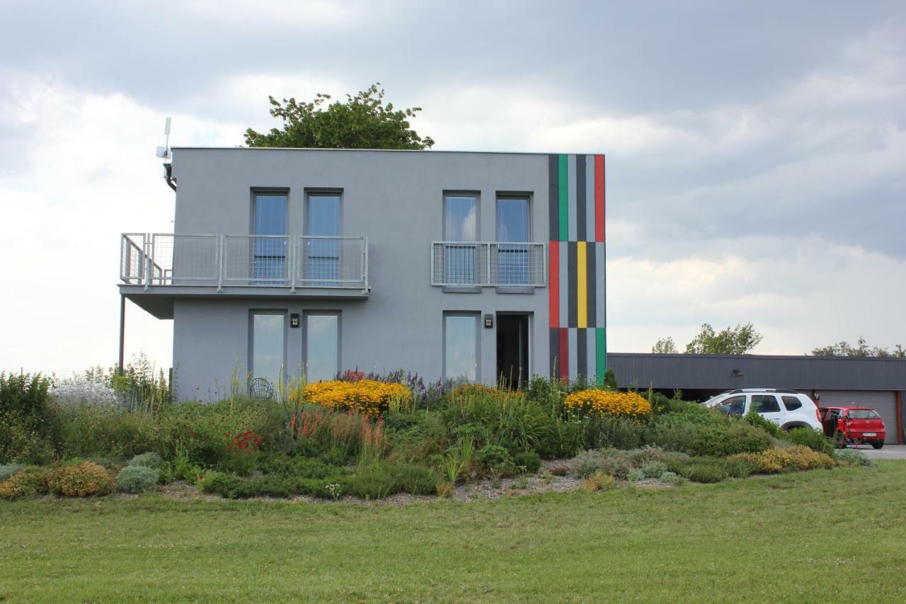 Penzion Na Samotach Lägenhet Jindřichŭv Hradec Exteriör bild